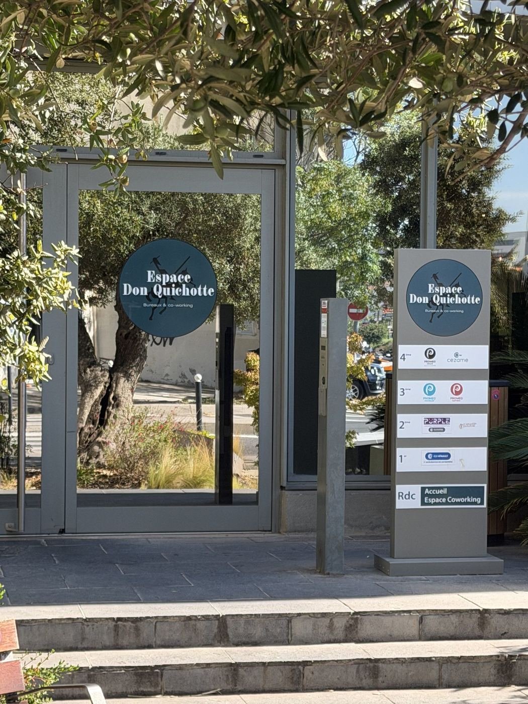 Entrée de l'Espace Don Quichotte à Sète, agence MS France Concept
